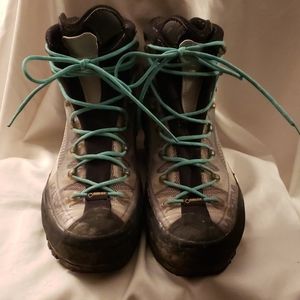La Sportiva hiking boots Sz 41